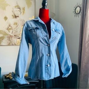 VINTAGE DENIM BUTTON DOWN SHIRT